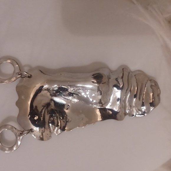 Phantom of the Opera Necklace - Picture 3 of 6